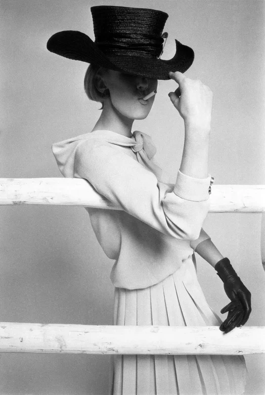 French Elle - Black Hat & Cigarette - 1963