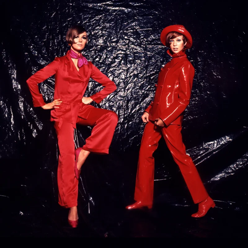 French Elle - Red Devils - 1965
