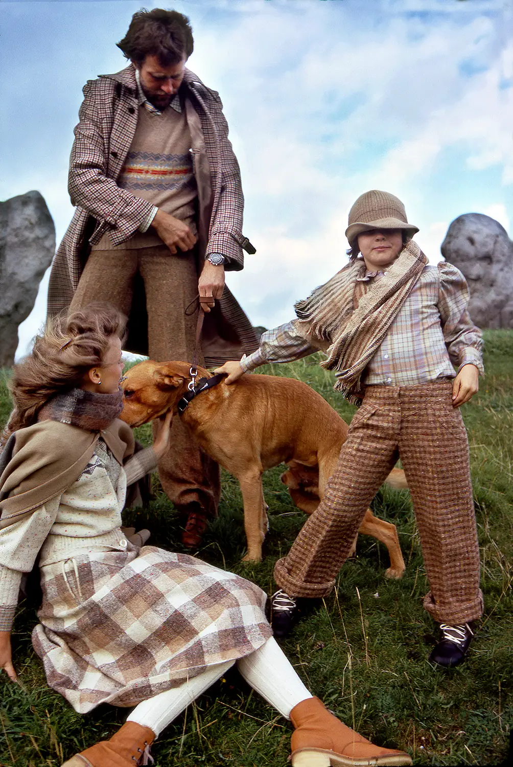 French Elle - Tweed Outfits Stonehenge - 1974 | The Duffy Archive El 1504 Pic 02