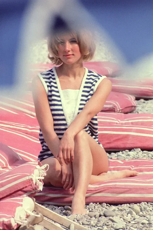 Pirelli Calendar 1965 - May