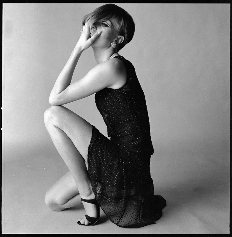 Queen Magazine - Nicole de Lamargé - 1966