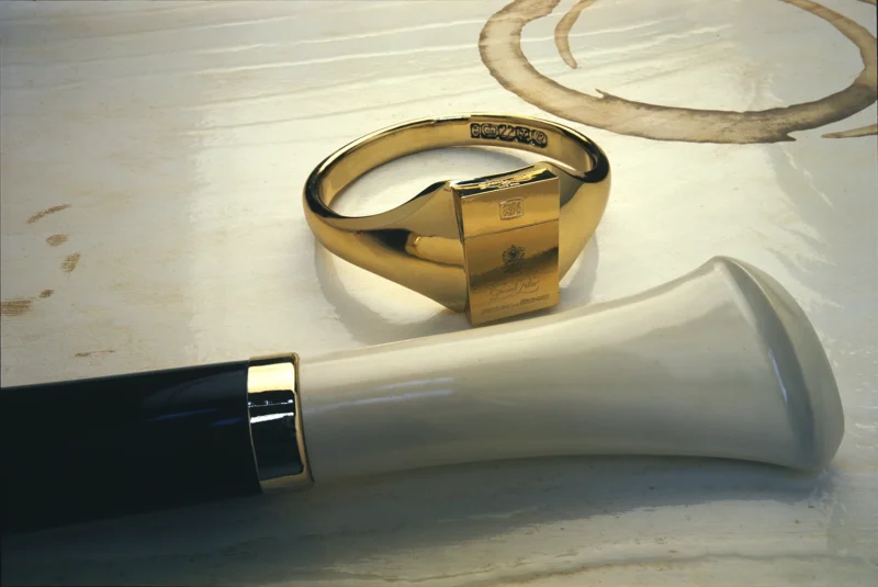 Benson & Hedges - Ring - 1977