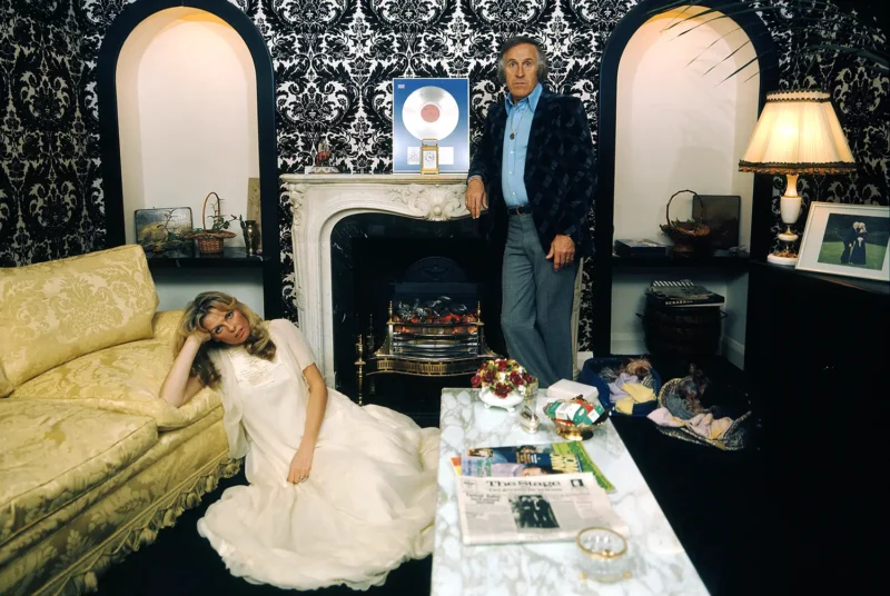 Bruce Forsyth & Anthea Redfern - 1977