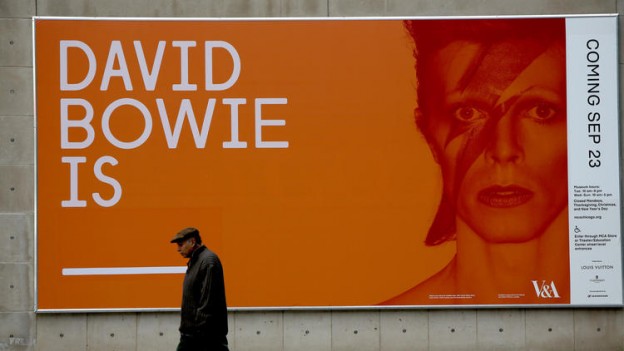 chi-140918-david-bowie-is-pictures-624x351 - chi 140918 david bowie is pictures 624x351