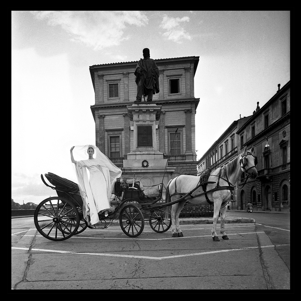 Vogue - Wedding Carriage