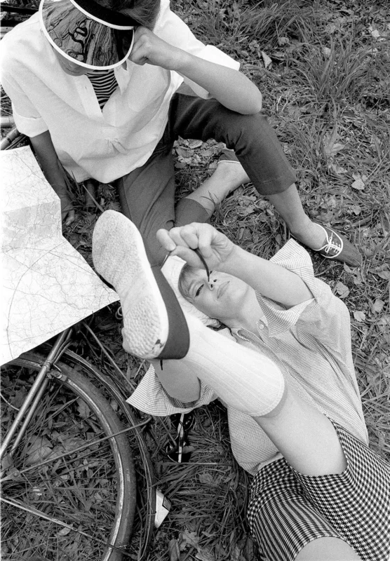 French Elle -  Laces - 1963