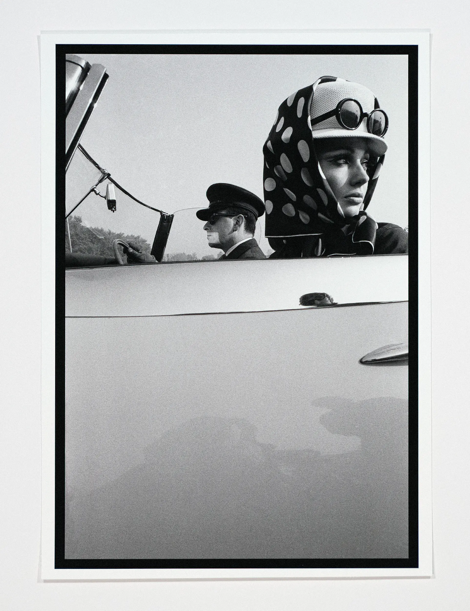 Ex-Exhibition Print -  Queen, Jill Kennington - 1965